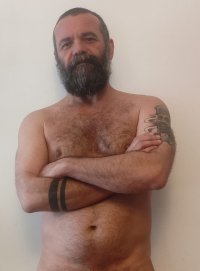 Para homens maduros/For mature men