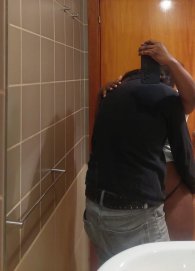 920720987 Casal realiza voyeurismo