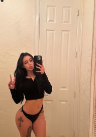 Massagista sensual e relações sexuais escaldantes.