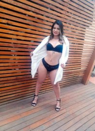 Esther doce pecado envolvente desinibida simpatica