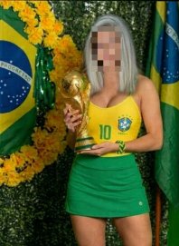 Ivy cerejinha peito xl loira sedutora envolvente Ivy cerejinha peito xl loira sedutora envolvente