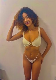 Sua Namoradinha Perfeita: Simpática, gostosa 