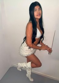 Serena linda morena envolvente vem conhecer