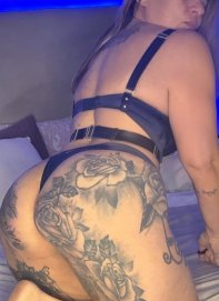Loirinha envolvente sedutora atrevida 