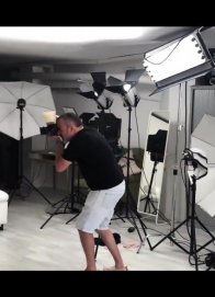 Recrutamento para filmagem de filme adulto Recrutamento para filmagem de filme adulto